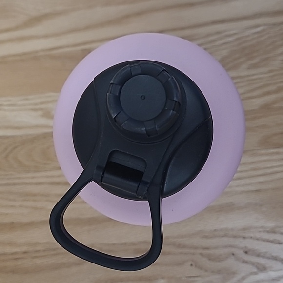 50oz water bottle - Picture 3 of 5